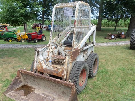 how to run older style bobcat skid steer|driving a skid steer loader.